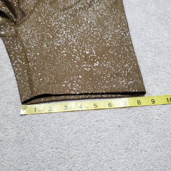 LULULEMON Ebb to Street High-Rise Shorts 8" Seamless Stretch Ribbed Women's 14 - Picture 11 of 11